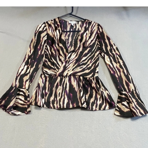 Sofia Jeans  Top with Beautiful Printing and Mangas bells - Picture 1 of 6